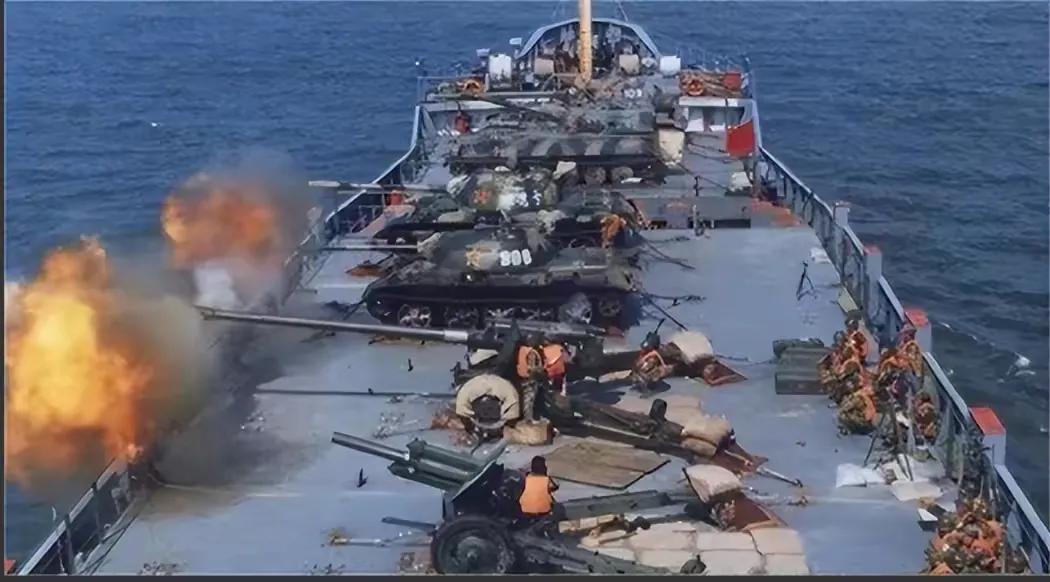 目前世界上最大的軍艦，探索巨型戰(zhàn)艦的無(wú)限可能，全球最大軍艦探索，巨型戰(zhàn)艦的潛能無(wú)限