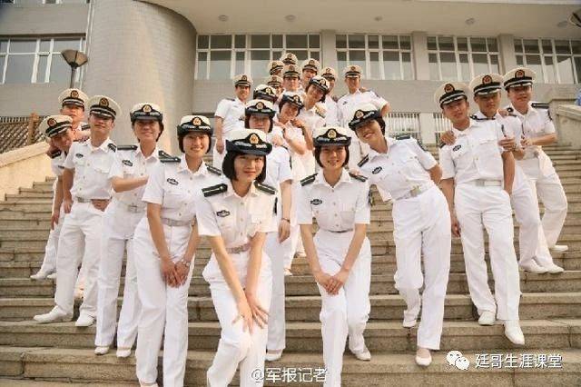 海軍大連艦艇學(xué)院難考嗎？——探尋軍事教育的精英殿堂，探尋軍事教育精英殿堂，海軍大連艦艇學(xué)院入學(xué)難度解析